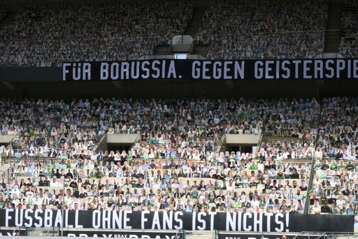 Gladbach fans pledge their support for the team but voice their disdain for games behind closed doors