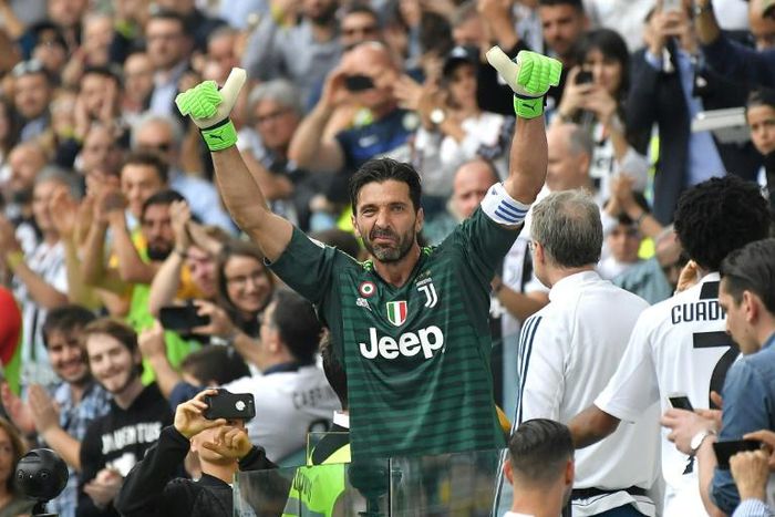 Gianluigi Buffon is widely reported to be set to make his 648th Serie A appearance on Saturday, a league record