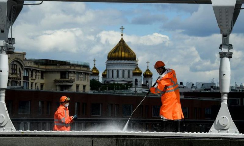 Russia's health ministry predicted a third-quarter decrease of 6.3 percent, and a 5.2 percent decrease in the fourth quarter, with economic activity picking up as coronavirus restrictions are lifted