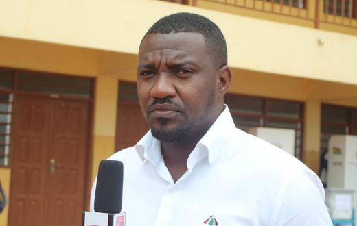 John Dumelo