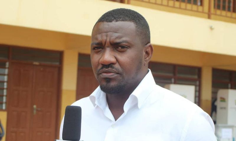 John Dumelo