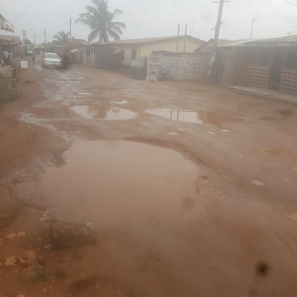Poor roads in Adjei Kojo