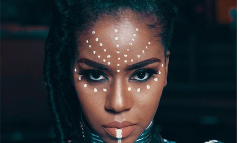 MzVee