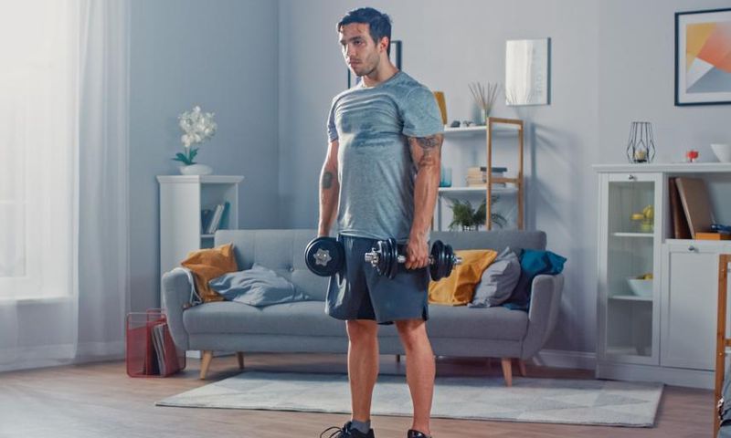 This 5-Move Workout Builds Total-Body Muscle