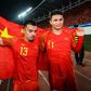 Li Ke (L) and Brazilian-born Elkeson are both naturalised players now representing China