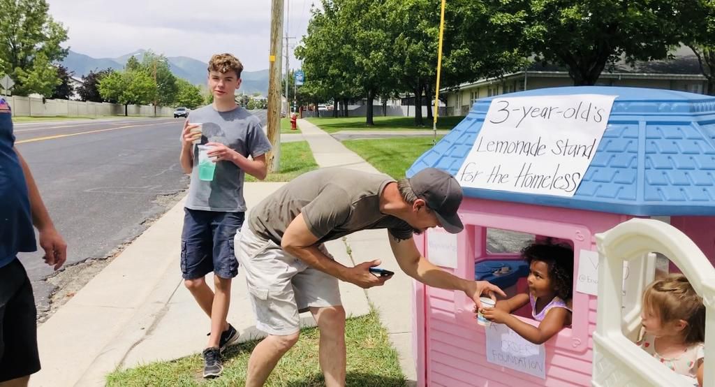 3-year-old Ashanti Frimpong serving and interacting with her customers June 13, 2020
