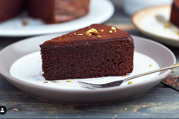 Butter chocolate cake