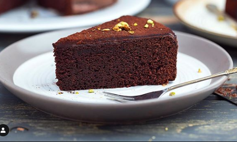 Butter chocolate cake