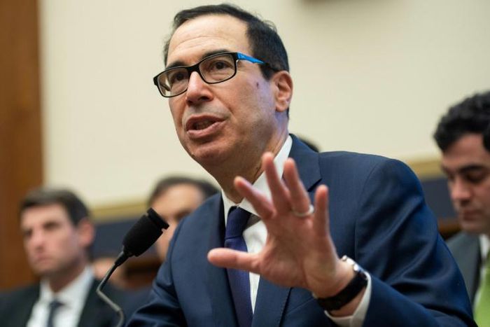 US Treasury Secretary Steven Mnuchin has announced new sanctions against Iranian officials, citing human rights abuses
