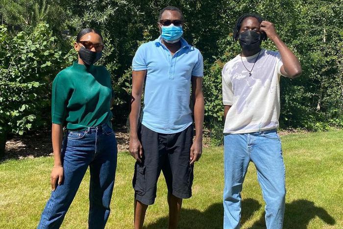 Femi Otedola visits Mr Eazi and his daughter in style