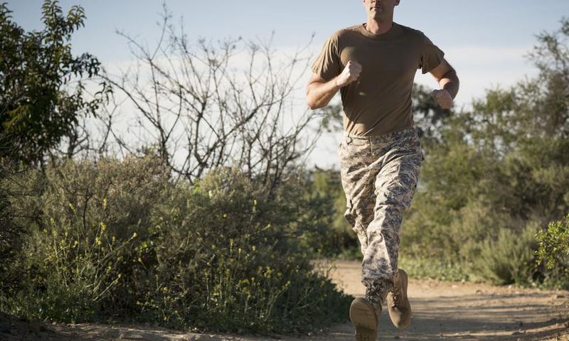 This CrossFitter Just Did 16 Murphs in a Row