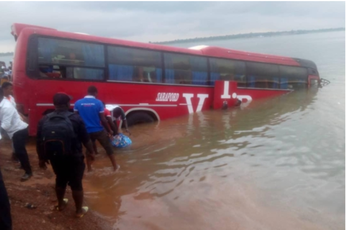 The driver was attempting to park on the pontoon but the bus ended up steering into the river.
