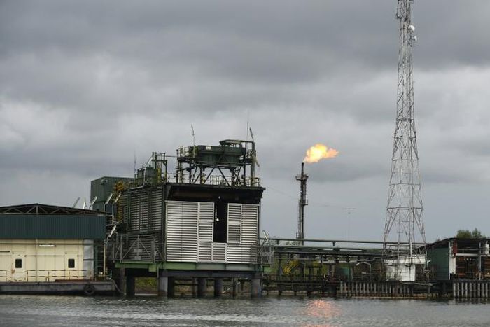 High production costs are hobbling Nigeria and its oil producers as global crude prices have tumbled