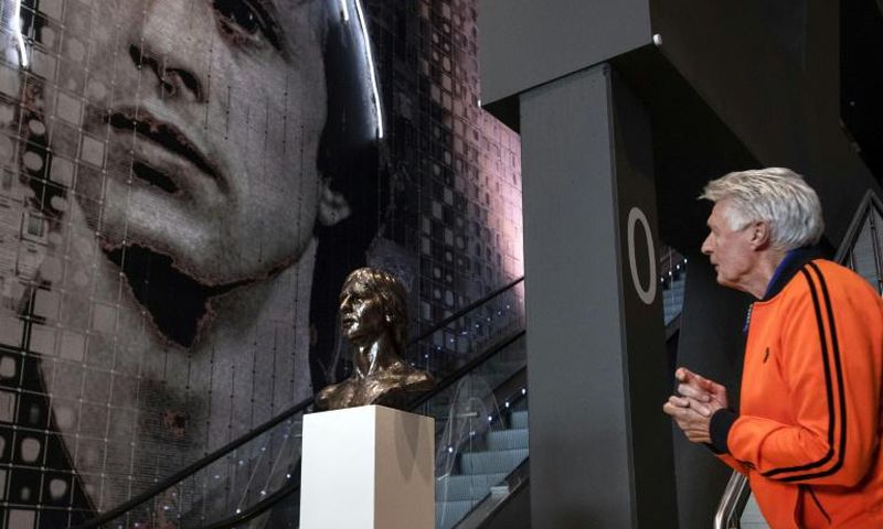 Wim Suurbier looks at a sculpture of former teammate Johan Cruyff at the Johan Cruyff ArenA in Amsterdam in January 2019