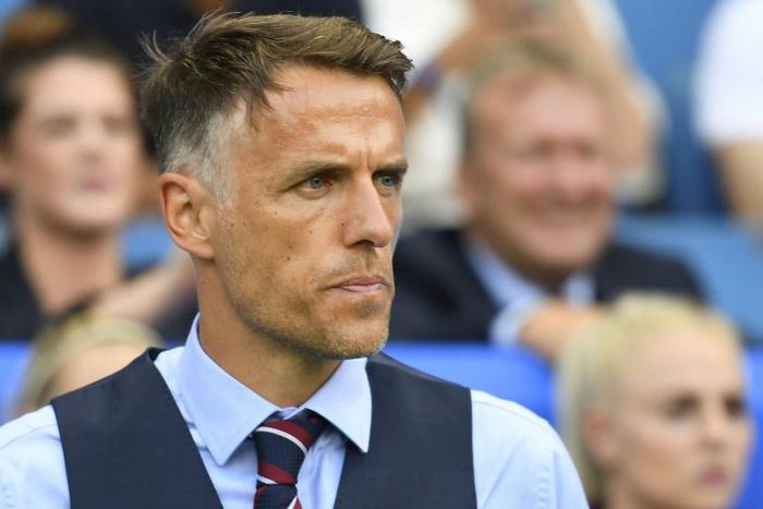 Phil Neville will leave his role as England women's manager in 2021