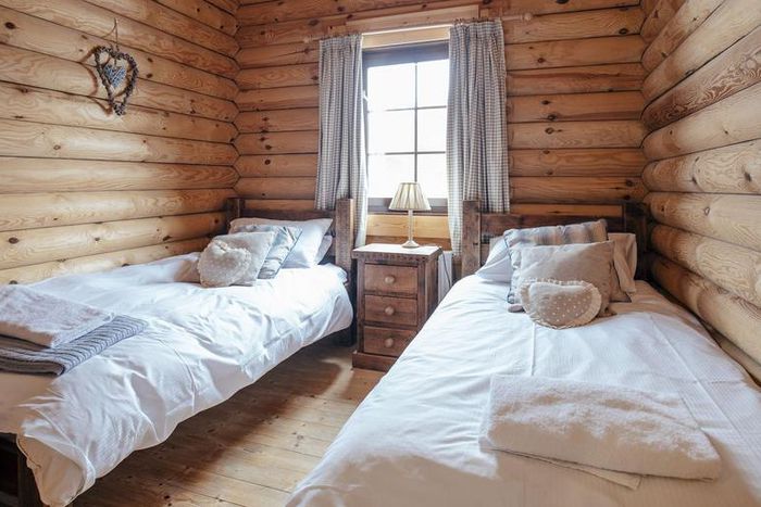 What Is A Sleep Divorce?