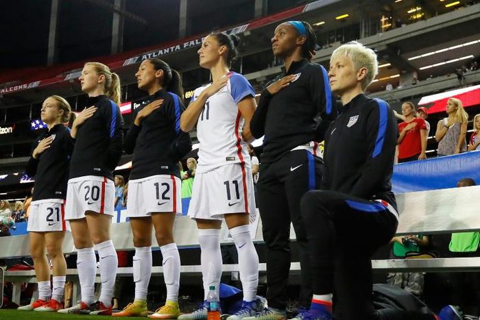 US star Megan Rapinoe kneels during playing of the national anthem in 2016.