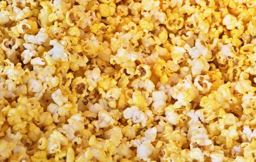 Dr. Pimple Popper Pops 'Movie Theater Butter' Cyst