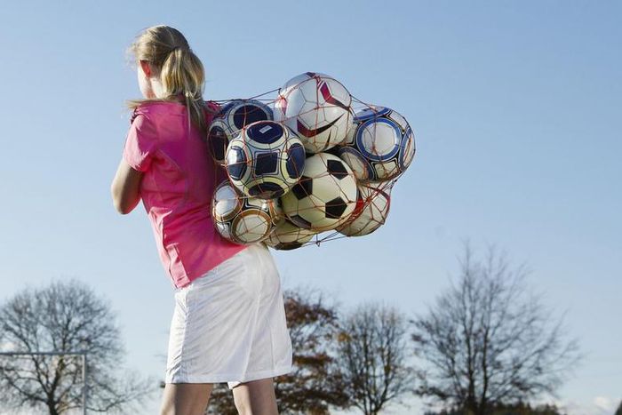 Watch Dr. P Trim Away A 'Ball' Shoulder Cyst