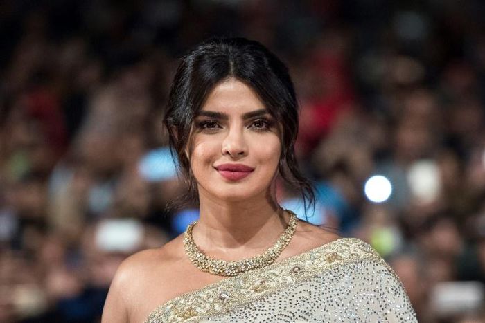 Indian actor Priyanka Chopra has been pilloried for apparent hypocrisy on social media for endorsing skin-whitening products while also supporting the Black Live Matter movement