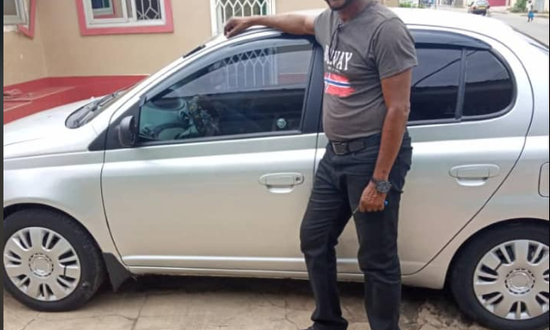 VIDEO: Former student athletes of Accra Academy donate car to J.E. Sarpong