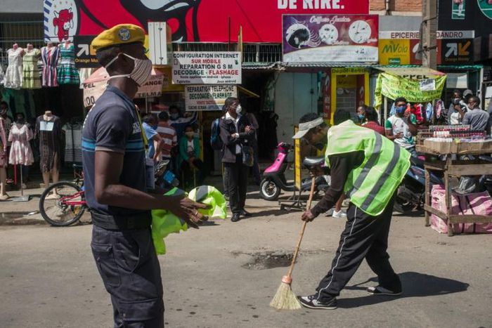 Madagascar has ruled that people caught not wearing a face mask outside will be forced to sweep the streets