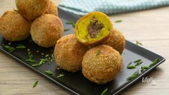 How to make simple potato stuffed balls