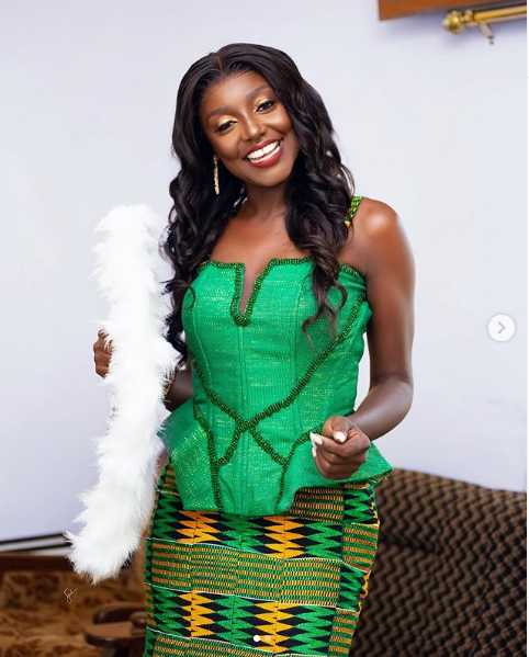 Green kente colour combo