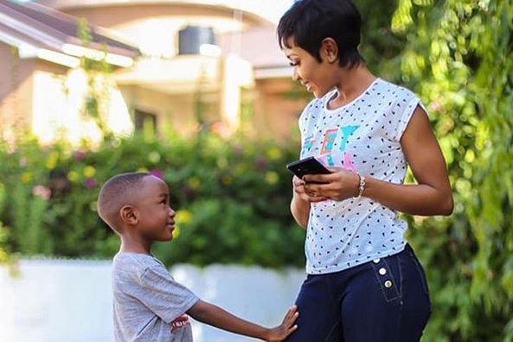 Akuapem Poloo and son
