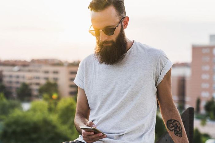 What Is 'Submarining'?