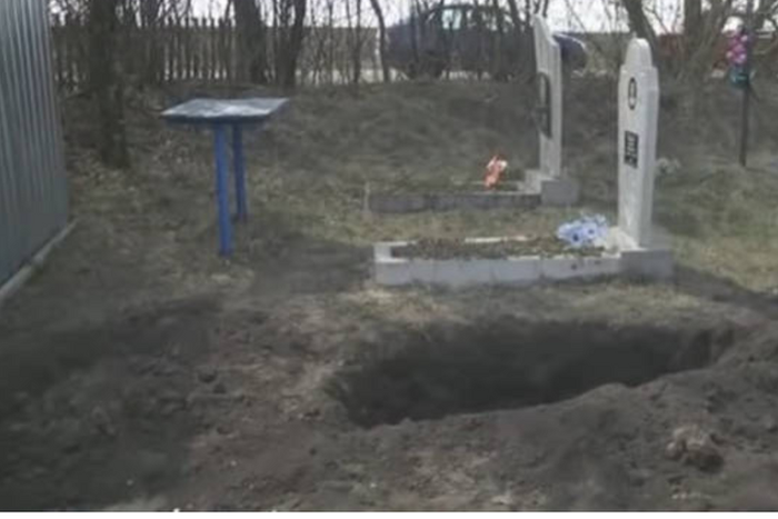 Woman, 57 resurrects after being buried in a grave neighbours forced her to dig amidst beatings