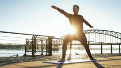 Here's What 30 Days of Yoga Did to This Guy's Body