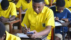 Coronavirus: President Akufo-Addo reopens schools for final year JHS, SHS and university students