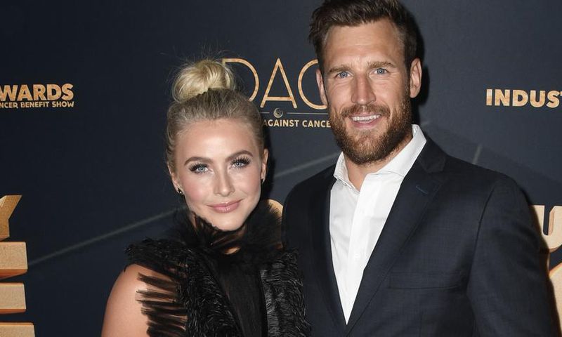 Julianne Hough And Brooks Laich Announce Split