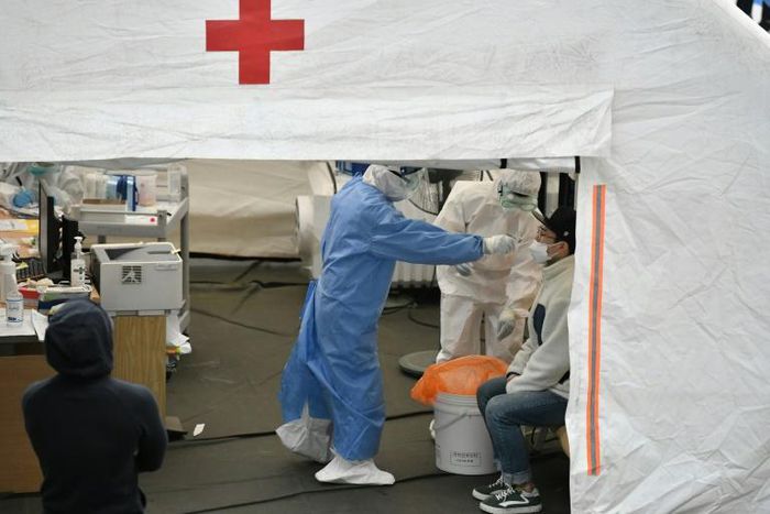 Seoul, as well as its neighbouring Gyeonggi province and the nearby city of Incheon, and the southern city of Daegu, have ordered the closure of all clubs and bars