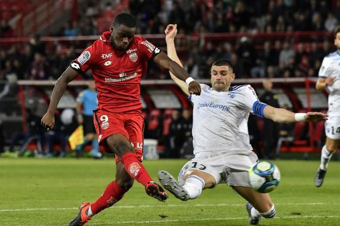Stephy Mavididi spent last season on-loan at Dijon