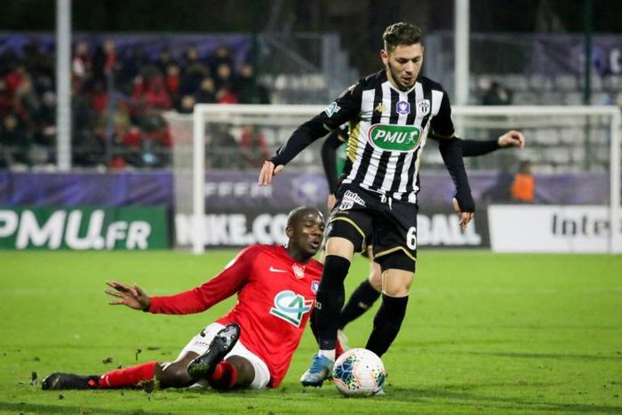 Farid El Melali joined Angers from Algerian club Paradou AC in 2018