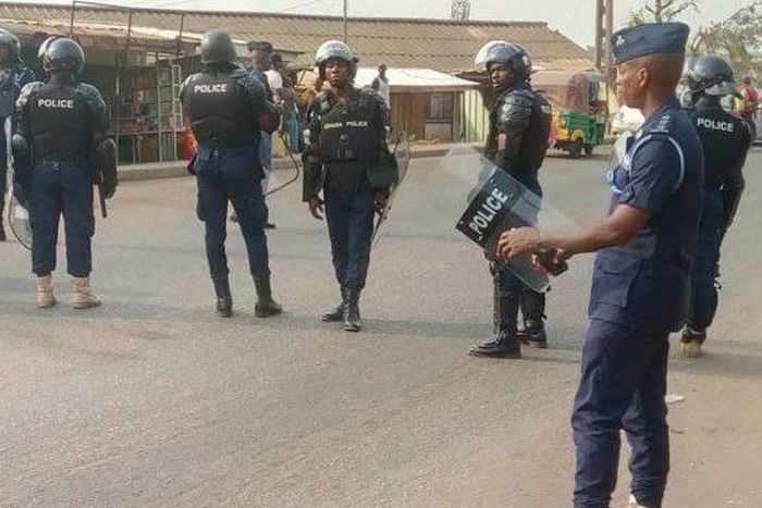 COVID-19: Police Administration orders 8,000 frontline officers to self-quarantine