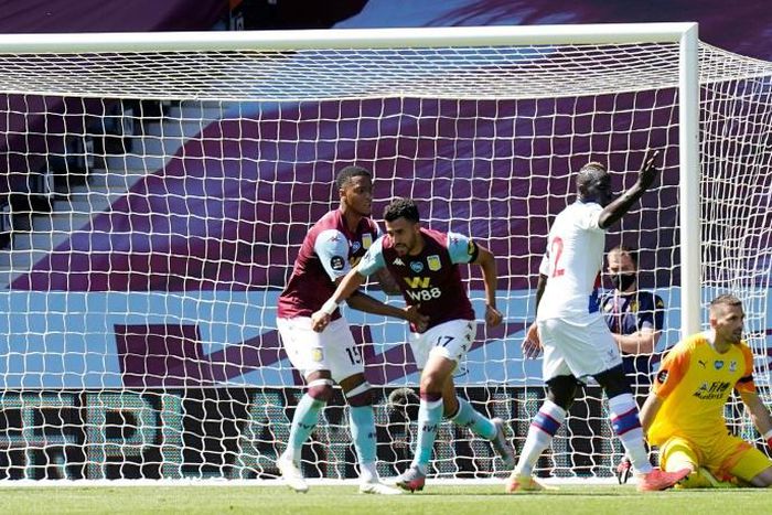 Aston Villa's Trezeguet (C) scored twice against Crystal Palace