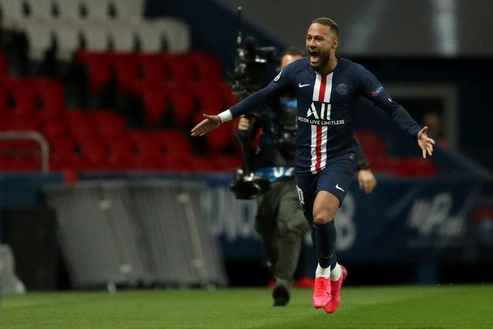 Neymar's name, date of birth and Brazilian ID number were used to register for the 600-real stimulus payment from the federal government