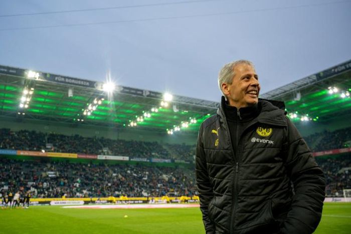Dortmund coach Lucien Favre says it has been important to mentally prepare for playing behind closed doors, ahead of Saturday's home derby against Schalke