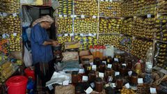 Yemenis are turning to herbal remedies to protect themselves from coronavirus as fears mount in the most impoverished Arab nation over the number of infections in the war-hit country