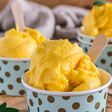 Mango frozen yoghurt