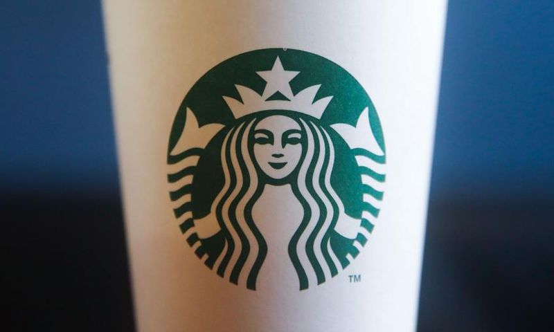 This Guy Reviewed 15 Keto Options at Starbucks