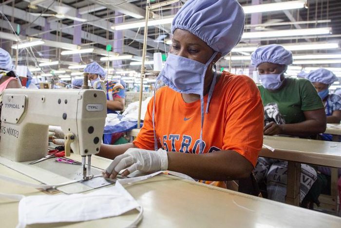COVID-19: Ghanaian industries manufacture face mask in large quantities