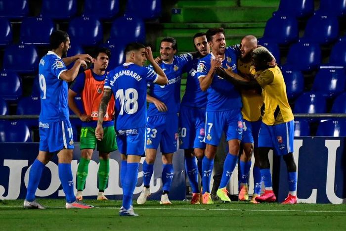 Jaime Mata (3R) scored twice as Getafe kept their Champions League dream alive
