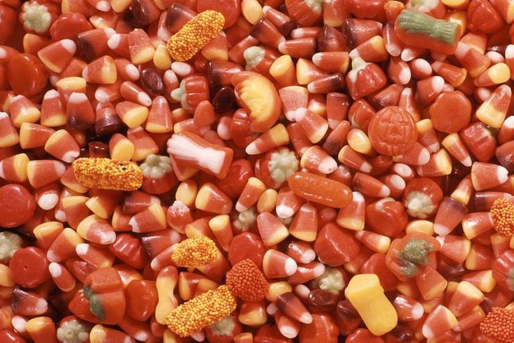 Watch Dr. Pimple Popper Pop a 'Candy Corn' Cyst