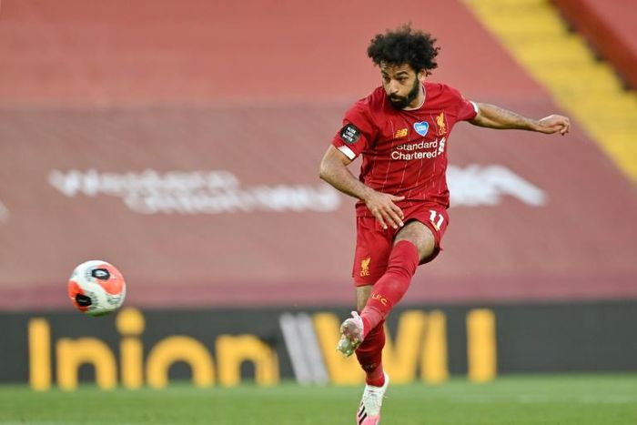 Mohamed Salah scores Liverpool's second goal