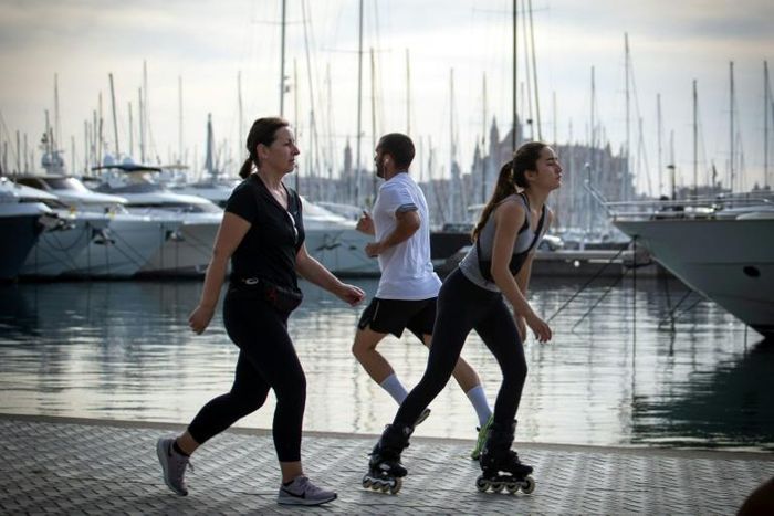 Spaniards took to the streets to exercise for the first time since the beginning of a national lockdown