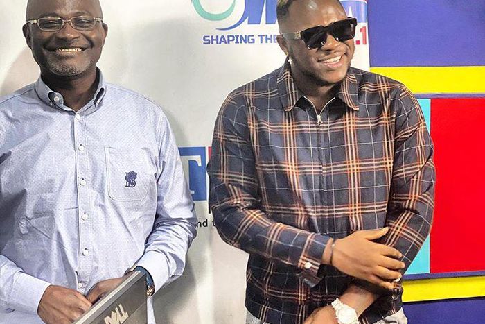 Medikal meets Kennedy Agyapong